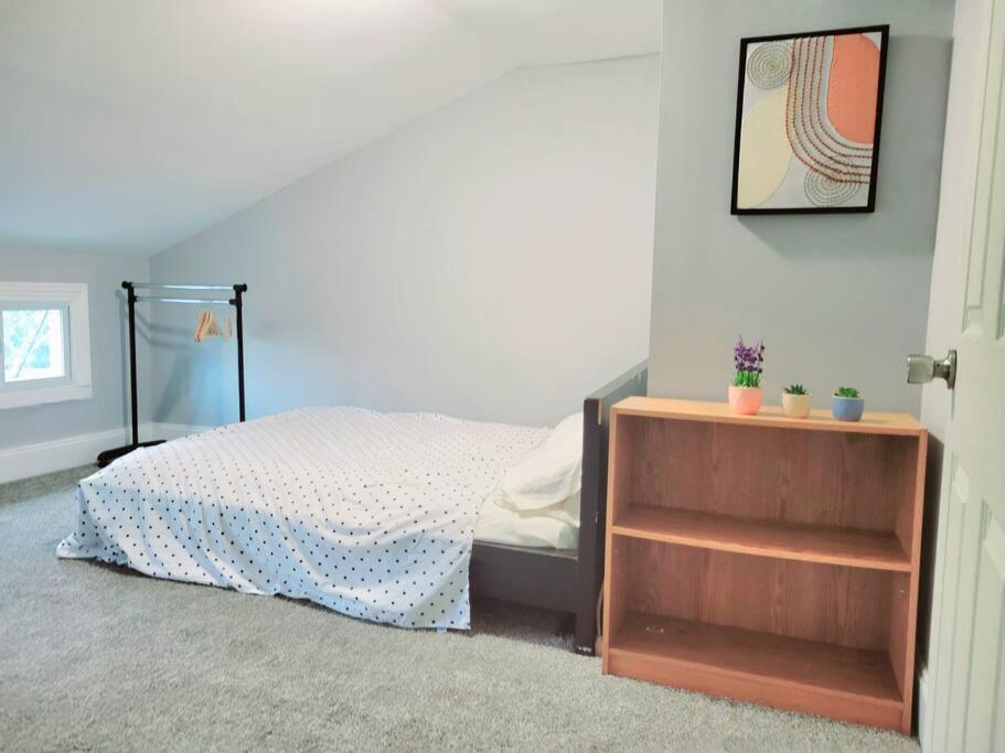 Budget Bed Room Near Downtown Inner Harbor W Free Parking Baltimore Bagian luar foto