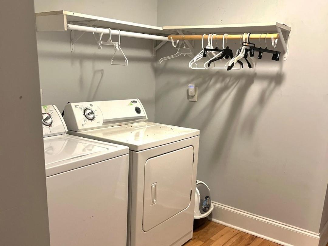 Budget Bed Room Near Downtown Inner Harbor W Free Parking Baltimore Bagian luar foto