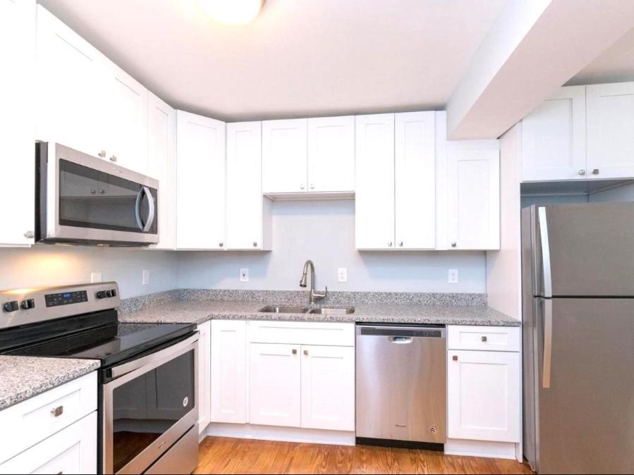 Budget Bed Room Near Downtown Inner Harbor W Free Parking Baltimore Bagian luar foto